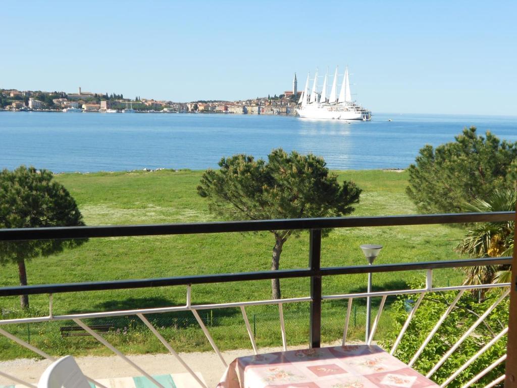 Stella Mare Apartments Ρόβινι Εξωτερικό φωτογραφία