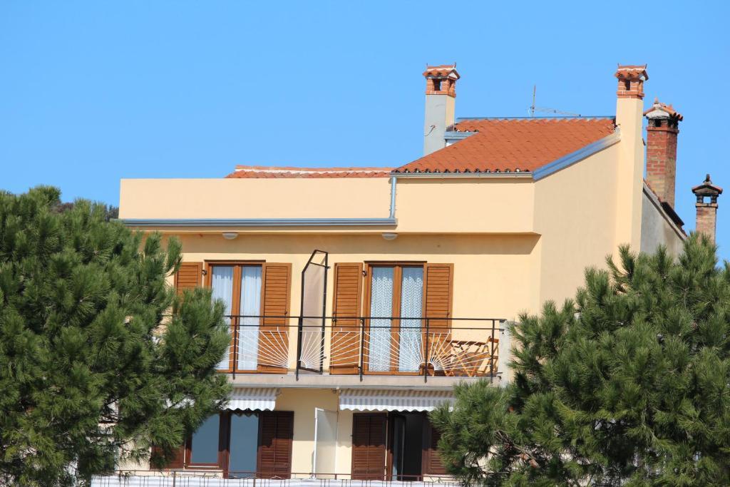 Stella Mare Apartments Ρόβινι Εξωτερικό φωτογραφία
